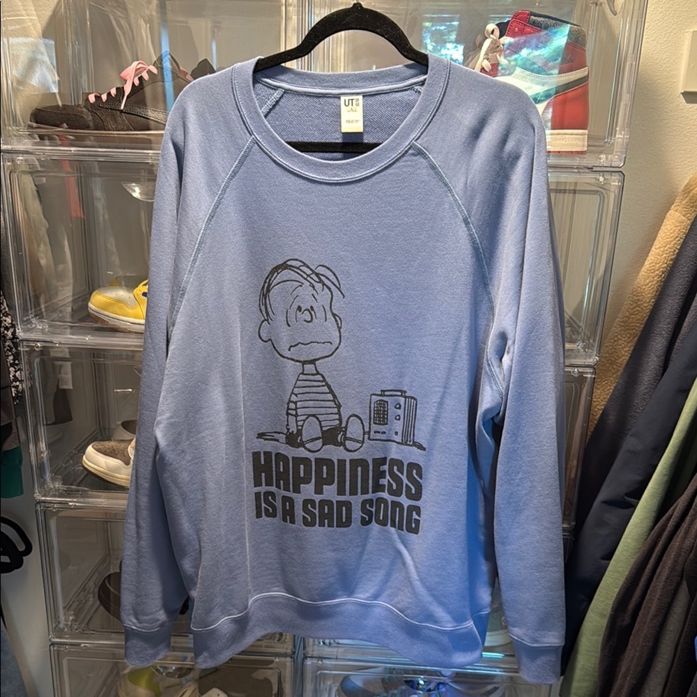 Uniqlo Peanuts Light Blue Crewneck Sweatshirt